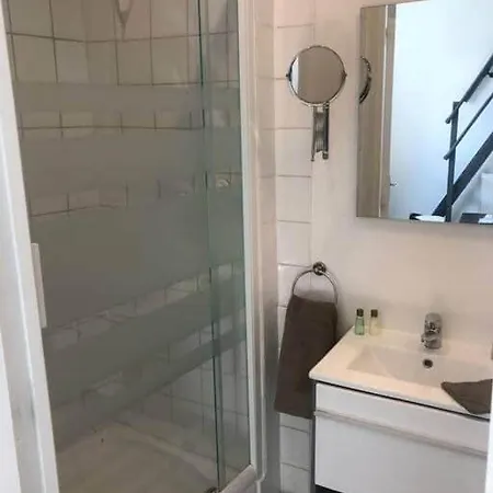Jolie 25